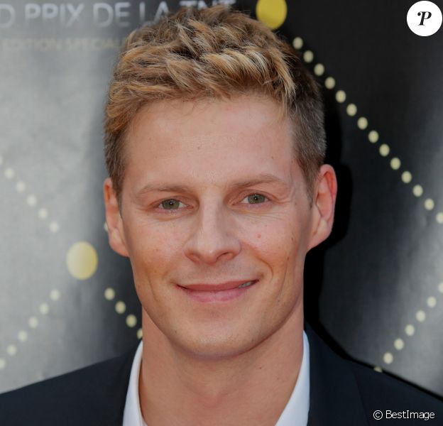 Matthieu Delormeau - Photocall "Prix Gold de la TNT 2015" au théâtre Bobino à Paris, le 9 juin 2015.