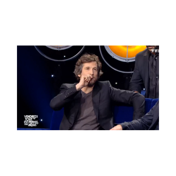 Guillaume Canet danse du hip hop dans VTEP (capture d'écran)