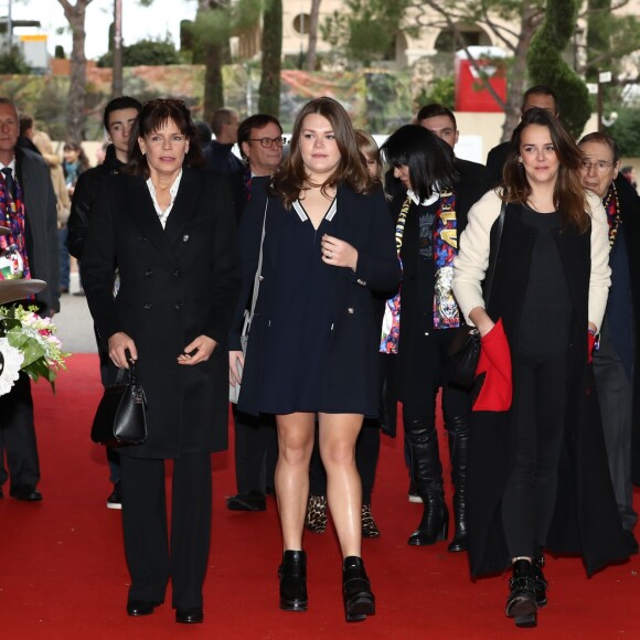 La princesse Stéphanie de Monaco et ses filles Camille Gottlieb et Pauline Ducruet - 41e Festival international du Cirque de Monte-Carlo le 22 janvier 2017. © Olivier Huitel/Pool Restreint Monaco/Bestimage