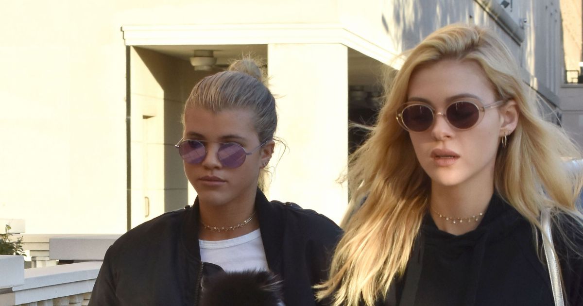 Sofia Richie et Nicola Peltz vont faire du shopping chez Barneys New