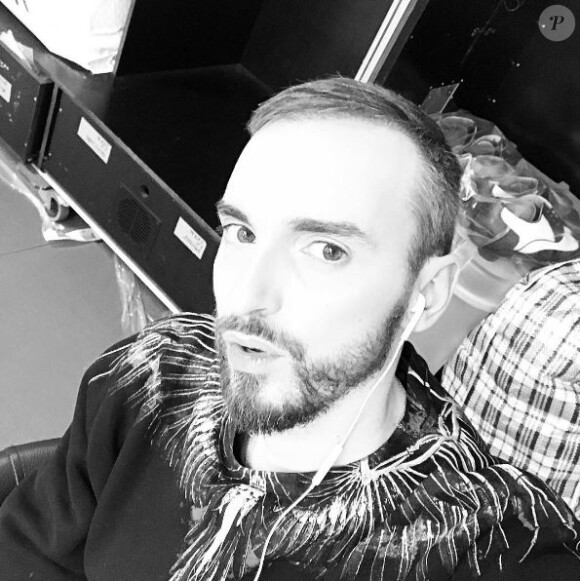 Christophe Willem dans les coulisses des Enfoirés. Instagram, le 22 janvier 2017