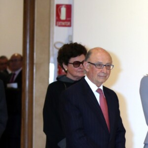 La reine Letizia d'Espagne lors de la remise du prix artistique Tomas Francisco Prieto à la Maison de la monnaie à Madrid, le 20 janvier 2017.