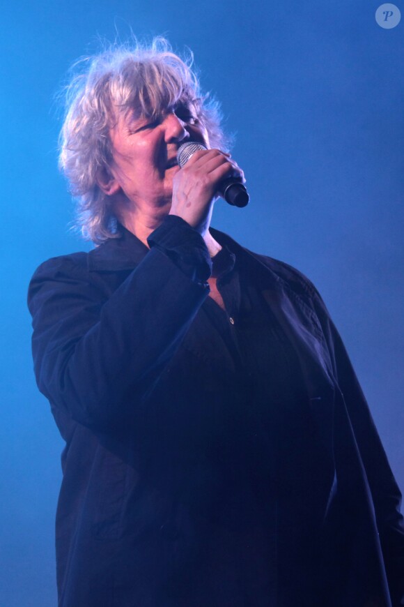 Jacques Higelin en concert sur le parvis de l'Hotel de Ville lors du Festival Fnac Live à Paris. Le 21 juillet 2013