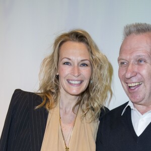 Estelle Lefébure et le designer Jean-Paul Gaultier - People au défilé de mode Haute-Couture printemps-été 2017 "Jean-Paul Gaultier" à Paris le 25 janvier 2017.