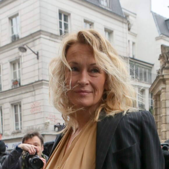 Estelle Lefébure - People arrivant au défilé de mode Haute-Couture printemps-été 2017 "Jean-Paul Gaultier" à Paris le 25 janvier 2017.