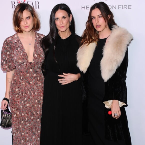 Demi Moore, Tallulah Belle Willis, Scout LaRue Willis à la soirée "150 Most Fashionable Women" du magazine "Harper's Bazaar" à Los Angeles, le 27 janvier 2017.