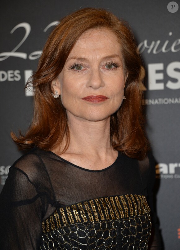 Isabelle Huppert à la 22ème cérémonie des Lumières de la presse internationale au Théâtre de la Madeleine à Paris le 30 janvier 2017. © Veeren / Bestimage