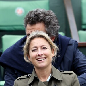 Anne-Sophie Lapix et son mari Arthur Sadoun - People dans les tribunes des internationaux de France de Roland Garros à Paris le 3 juin 2016. © Cyril Moreau / Bestimage