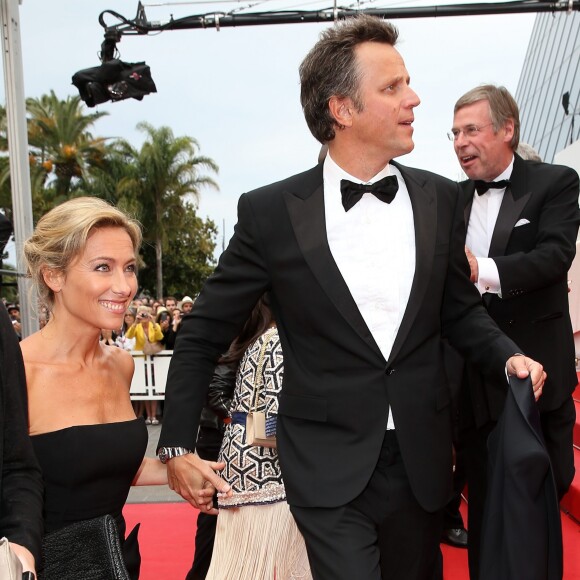 Anne-Sophie Lapix et son mari Arthur Sadoun - Montée des marches du film "Macbeth" lors du 68 ème Festival International du Film de Cannes, à Cannes le 23 mai 2015.