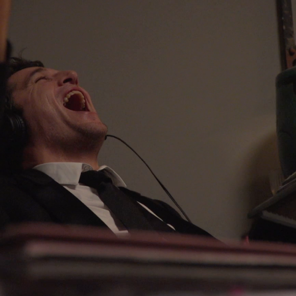 Guillaume Canet dans le making-of de Rock'n Roll. (capture d'écran)