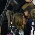 Gisele Bündchen avec son mari Tom Brady lors de la finale du Super Bowl au NRG Stadium, Houston TX, le 5 février 2017.