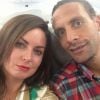 Rio Ferdinand et sa femme Rebecca, photo Twitter. Rebecca est morte des suites d'un cancer foudroyant en mai 2015 ; deux ans après, Rio Ferdinand évoquera au printemps 2017 son travail de deuil dans un documentaire de BBC One.