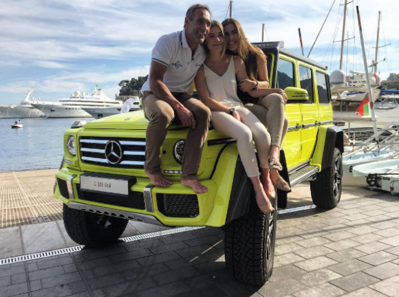 Mike Horn et ses filles Jessica et Annika.