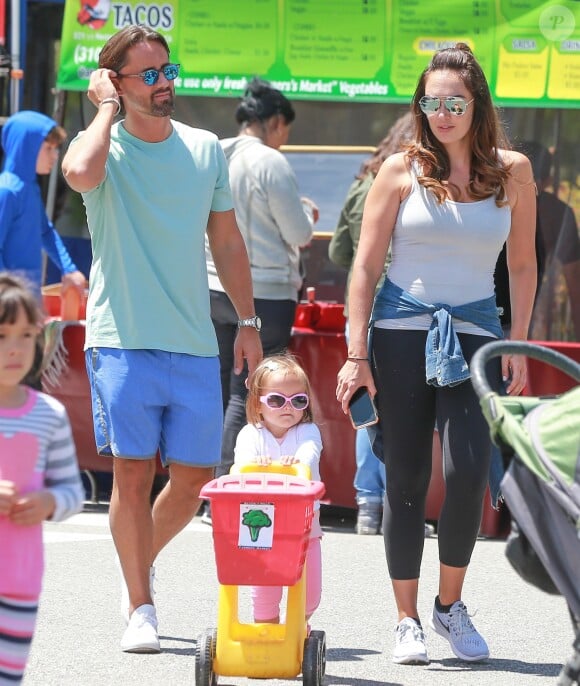 Tamara Ecclestone, son mari Jay Rutland et leur fille Sophia en famille au "farmer's market" à Studio City. Le 22 mai 2016