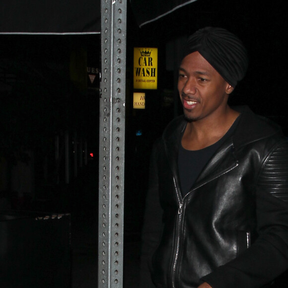 Nick Cannon est allé diner au restaurant The Nice Guy à West Hollywood, le 8 octobre 2016