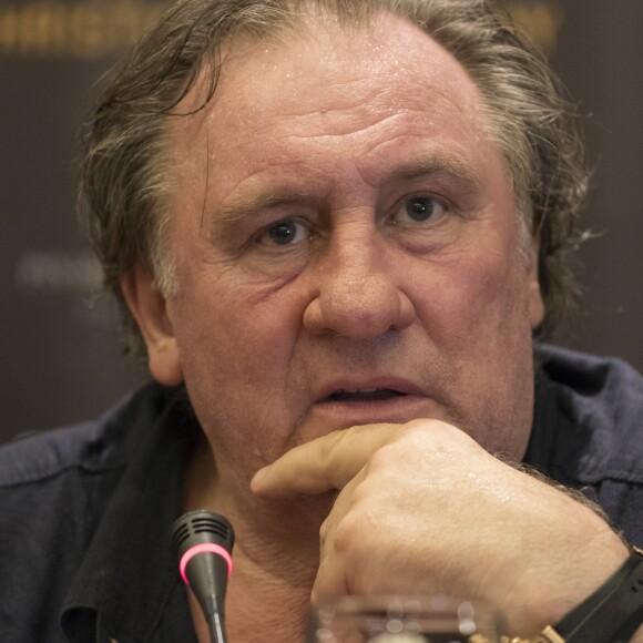 Gérard Depardieu donne une conférence de presse à l'hôtel Panamericano Buenos Aires à propos de ses spectacles au théatre Colon le 16 décembre 2016.