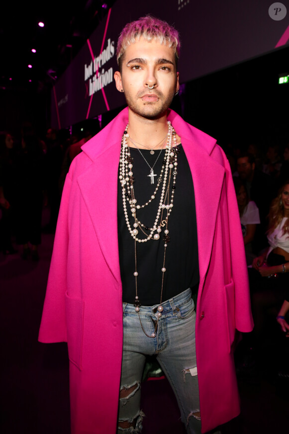 Bill Kaulitz (Tokio Hotel) au défilé "Maybelline Hot Trends Xhbition 2017" lors de la Mercedes-Benz fashion week de Berlin, Allemagne, le 16 janvier 2017.