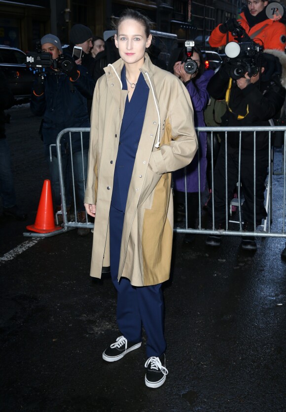 Leelee Sobieski - Défilé "Calvin Klein", collections prêt-à-porter et homme automne 2017, à la Fashion Week de New York. Le 10 février 2017.