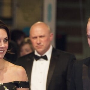 Le prince William et Catherine Kate Middleton, la duchesse de Cambridge arrivent à la cérémonie des British Academy Film Awards (BAFTA) au Royal Albert Hall à Londres, le 12 février 2017.