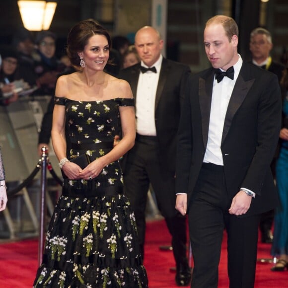 Le prince William et Kate Middleton, la duchesse de Cambridge arrivent à la cérémonie des British Academy Film Awards (BAFTA) au Royal Albert Hall à Londres, le 12 février 2017.