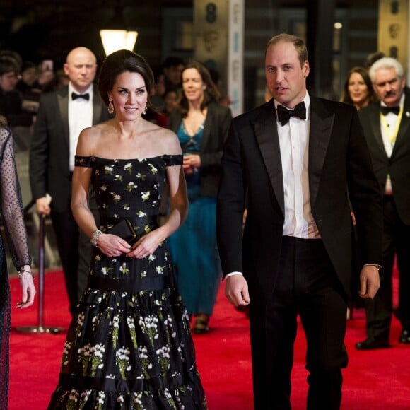 Le prince William et Catherine Kate Middleton, la duchesse de Cambridge arrivent à la cérémonie des British Academy Film Awards (BAFTA) au Royal Albert Hall à Londres, le 12 février 2017.