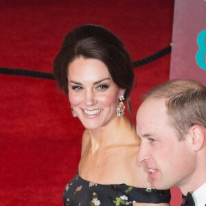 Le prince William et Catherine Kate Middleton, la duchesse de Cambridge arrivent à la cérémonie des British Academy Film Awards (BAFTA) au Royal Albert Hall à Londres, le 12 février 2017.