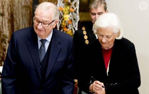 Le roi Albert II et la reine Paola de Belgique lors du Te Deum de la Fête du Roi, le 15 novembre 2016