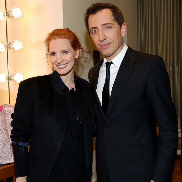 Exclusif - Gad Elmaleh et Jessica Chastain dans la loge après le spectacle de Gad Elmaleh "Oh My Gad" au "Carnegie Hall" à New York City, New York, Etats-Unis, le 11 février 2017. © Domique Jacovides/Bestimage