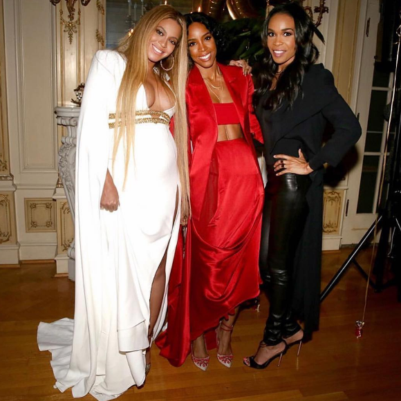 Beyoncé, Kelly Rowland et Michelle Williams reforment les Destiny's Child après la cérémonie des Grammy Awards, à Los Angeles, le 12 février 2017.