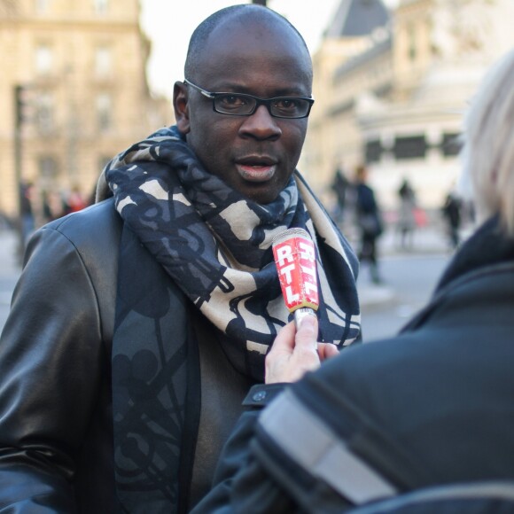 Lilian Thuram - Manifestation en marge de l'affaire Théo : 2 300 personnes ont manifesté à Paris pour dénoncer "les violences policières" place de la république le 18 février 2017. © Lionel Urman / Bestimage