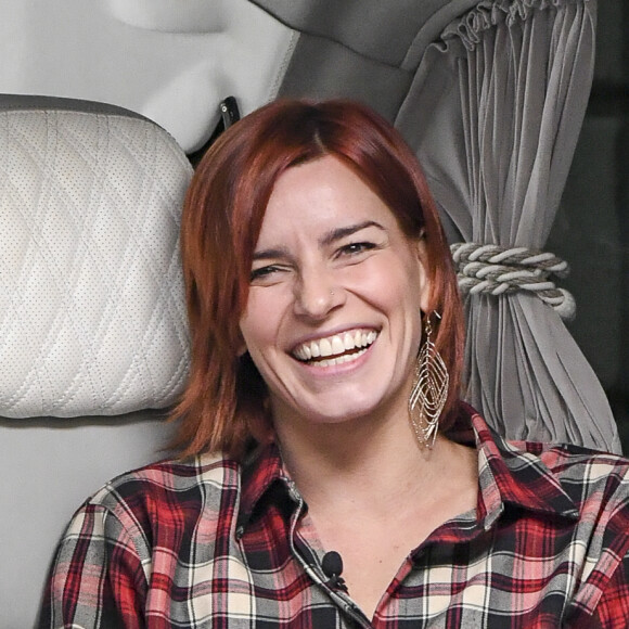 Exclusif - La délicieuse Fauve Hautot, invitée d'Enora Malagré dans son émission "Le Van" à Paris, qui sera diffusée le 20 février en 2ème partie de soirée sur CStar. © Pierre Perusseau / Bestimage