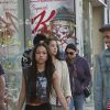 Chris Brown et sa petite-amie Karrueche Tran dans les rues de Los Angeles, le 4 décembre 2011.