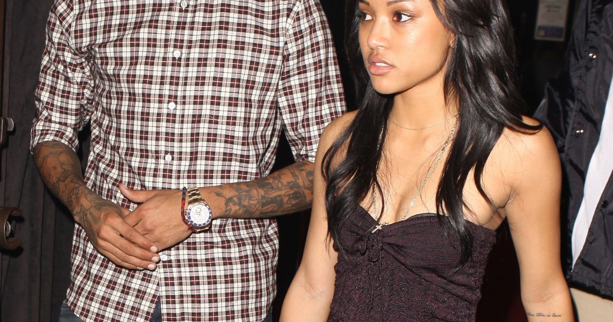 Chris Brown et sa petite amie Karrueche Tran un club d'Hollywood le 29 août 2012. Purepeople Chris Brown et sa petite amie Karrueche Tran un club d'Hollywood le 29 août 2012. Purepeople