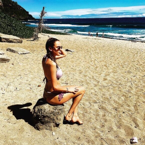 Vanessa Lawrens en bikini à la Réunion - Instagram, 2017