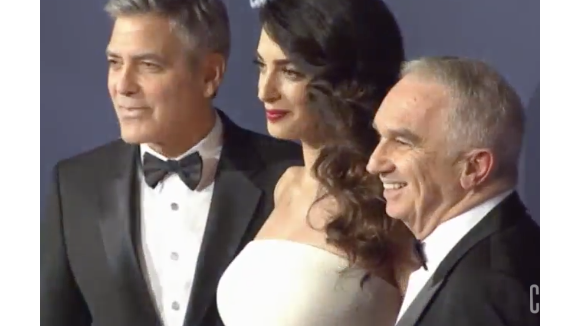 George Clooney avec Amal, enceinte : Entrée furieusement glamour aux César !