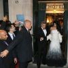 George Clooney et sa femme Amal Alamuddin-Clooney (enceinte) quittent leur hôtel L'Hôtel pour se rendre à la cérémonie des César à Paris, le 24 février 2017