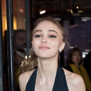 Lily-Rose Depp (Robe Chanel) arrive à la 42e cérémonie des César à la salle Pleyel à Paris le 24 février 2017. © Olivier Borde / Dominique Jacovides / Bestimage