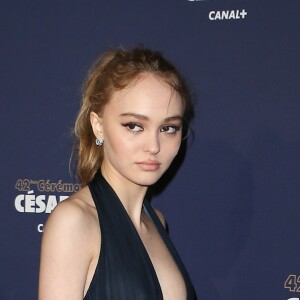 Lily-Rose Depp, nominée meilleur espoir féminin pour le film "La Danseuse" au photocall de la 42e cérémonie des César à la salle Pleyel à Paris le 24 février 2017. © Dominique Jacovides / Oliver Borde / Bestimage