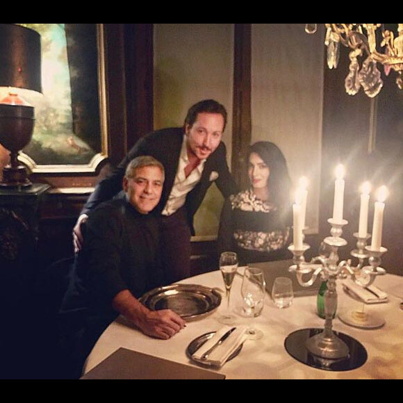 George Clooney et sa femme Amal enceinte ont diné au restaurant La Pérouse, dirigé par Gregory Lenz dans un salon privé. Paris le le 25 fevrier 2017.