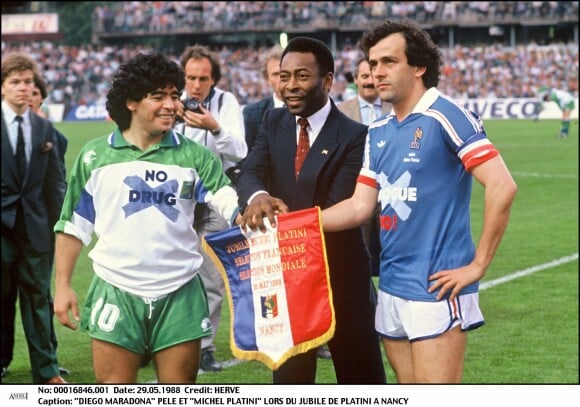 Diego Maradona, Pelé et Michel Platini en 1988