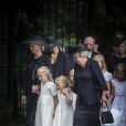  La princesse Mabel d'Orange-Nassau, ses filles la comtesse Luana et la comtesse Zaria et la princesse Beatrix des Pays-Bas menant le cortège lors des funérailles du prince Friso d'Orange-Nassau, le 16 août 2013 à Lage Vuursche. 