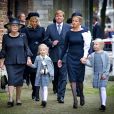  La princesse Beatrix des Pays-Bas et la princesse Mabel d'Orange-Nassau avec ses filles la comtesse Zaria et la comtesse Luana le 2 novembre 2013 à Delft lors de l'hommage solennel au prince Friso, mort le 12 août 2013. 