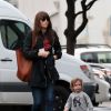 Exclusif - Jessica Biel et son fils Silas Timberlake dans les rues de Santa Monica, le 7 février 2017, pour aller aller faire des courses.