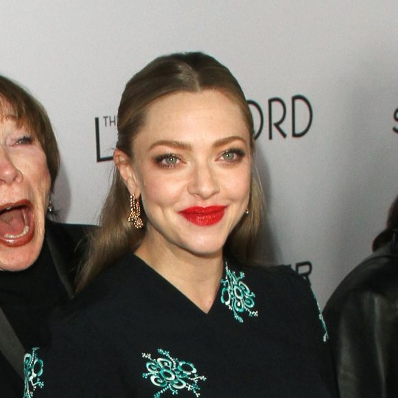 Shirley MacLaine et Amanda Seyfried, enceinte, à la première de "The Last Word" à Los Angeles, le 1er mars 2017.
