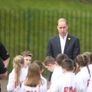 Le prince William, duc de Cambridge, effectuait le lancement du Skillforce Prince William Award à l'occasion d'une visite dans une école primaire du Pays de Galles à Abergavenny le 1er mars 2017.