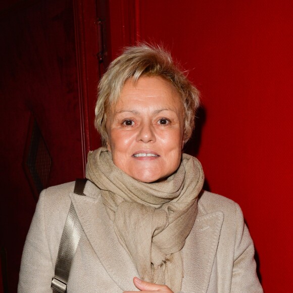 Exclusif - Muriel Robin à la représentation de la pièce "Pleins Feux" au théâtre Hébertot à Paris, les 6 et 7 février 2017. © Coadic Guirec/Bestimage