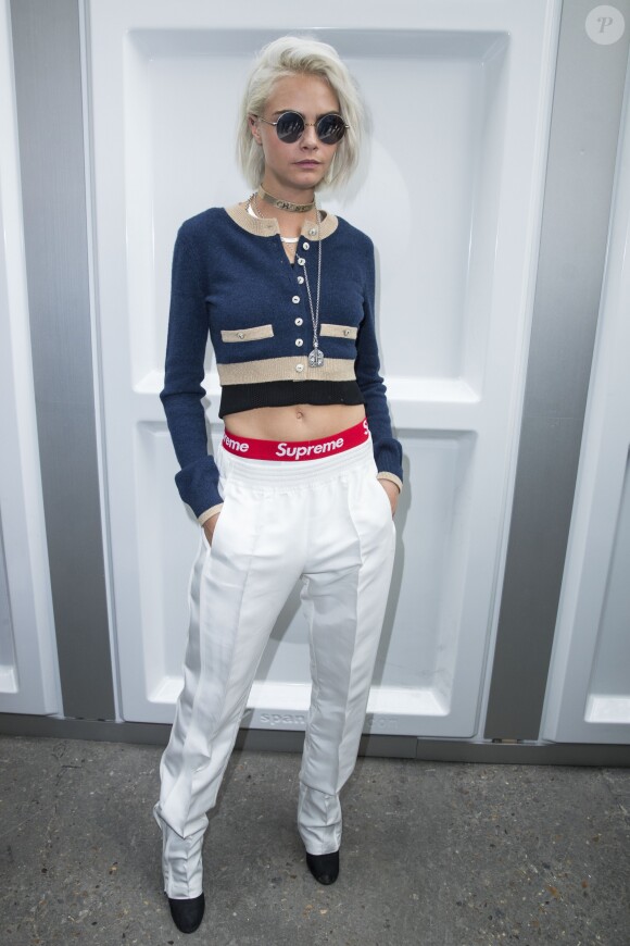 Cara Delevingne - Défilé de mode "Chanel" collection prêt-à-porter Automne-Hiver 2017/2018 au Grand Palais à Paris, France, le 7 mars 2017. © Olivier Borde/Bestimage