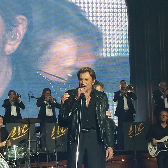 Eddy Mitchell et Johnny Hallyday - Premier concert "Les Vieilles Canailles" au POPB de Paris-Bercy à Paris, du 5 au 10 novembre 2014.