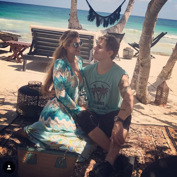 Paris Hilton et son amoureux Chris Zylka en vacances à Tulum - Photo publiée sur Instagram le 12 mars 2017