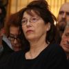 Jane Birkin très émue - Philippe Lerichomme (Parolier de Serge Gainsbourg) et Mathias Malzieu (Dionysos) reçoivent la médaille de Chevalier de l'ordre des arts et des lettres par Audrey Azoulay, la ministre de la Culture à Paris le 21 février 2017. © Denis Guignebourg/Bestimage
